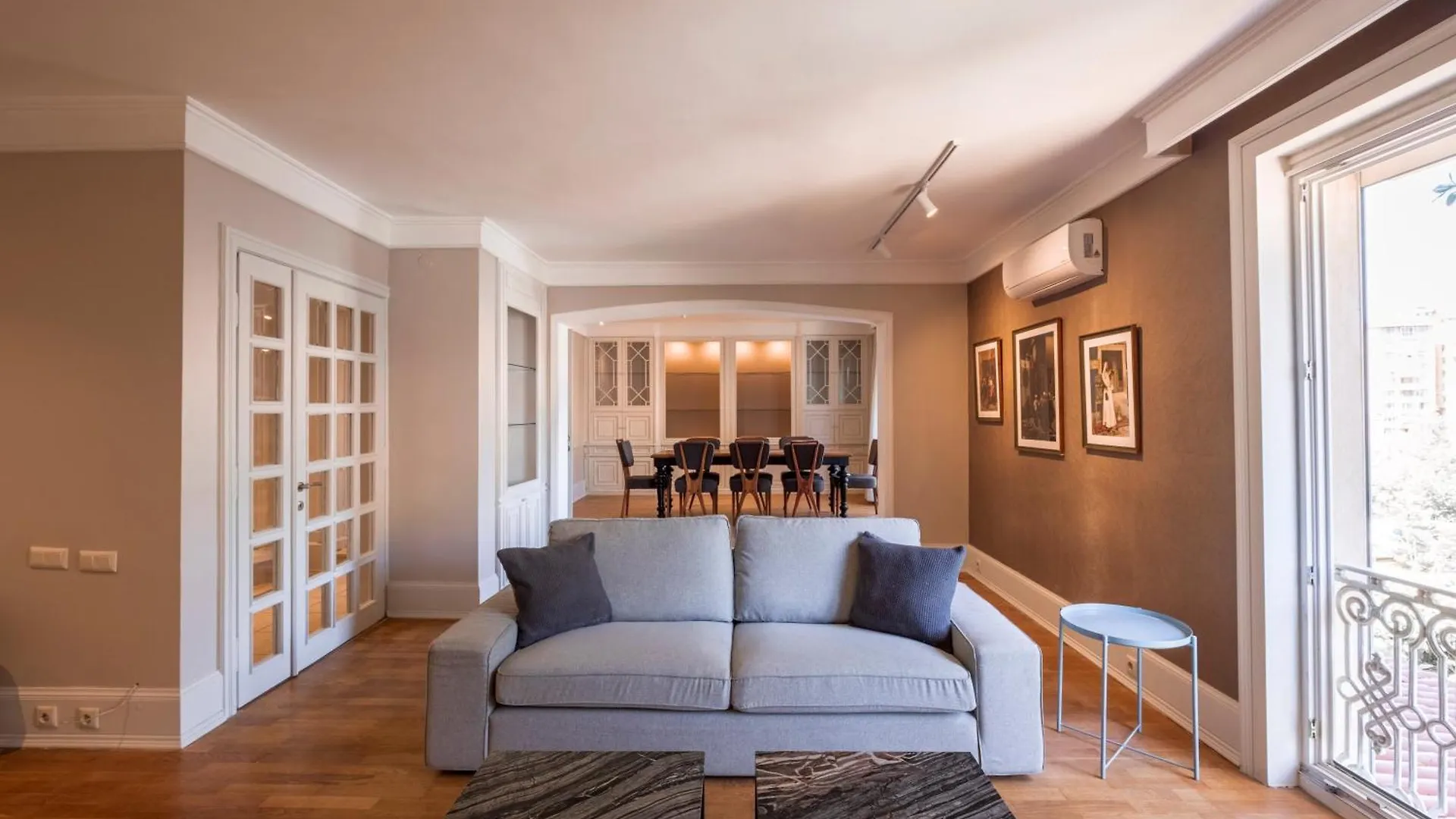 Homie Suites - A Majestic 4 Bedroom Villa Boasting A Private Garden And Terrace In Levent #83 Istanbul